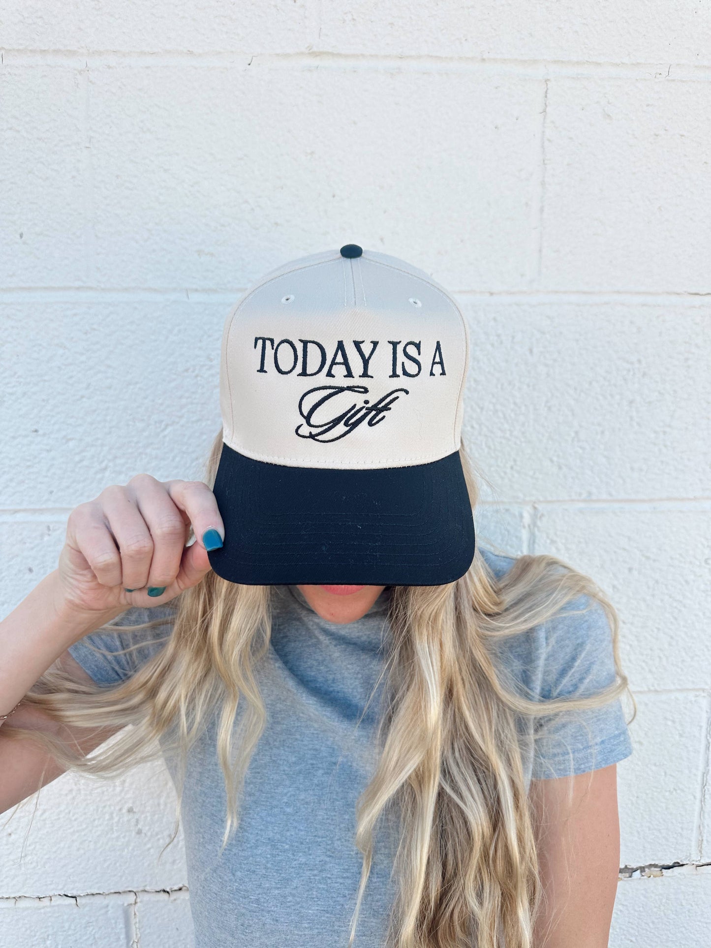 Today is a gift - Trucker Hat