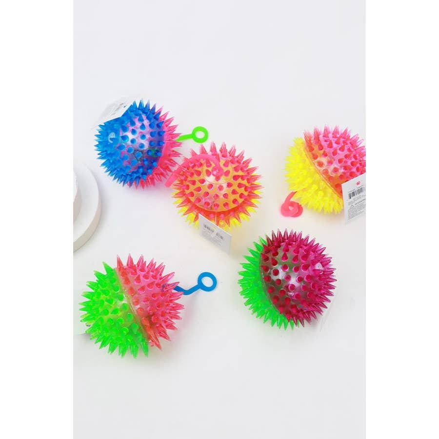 Light Up Spike Yoyo Ball With Squicky Sound