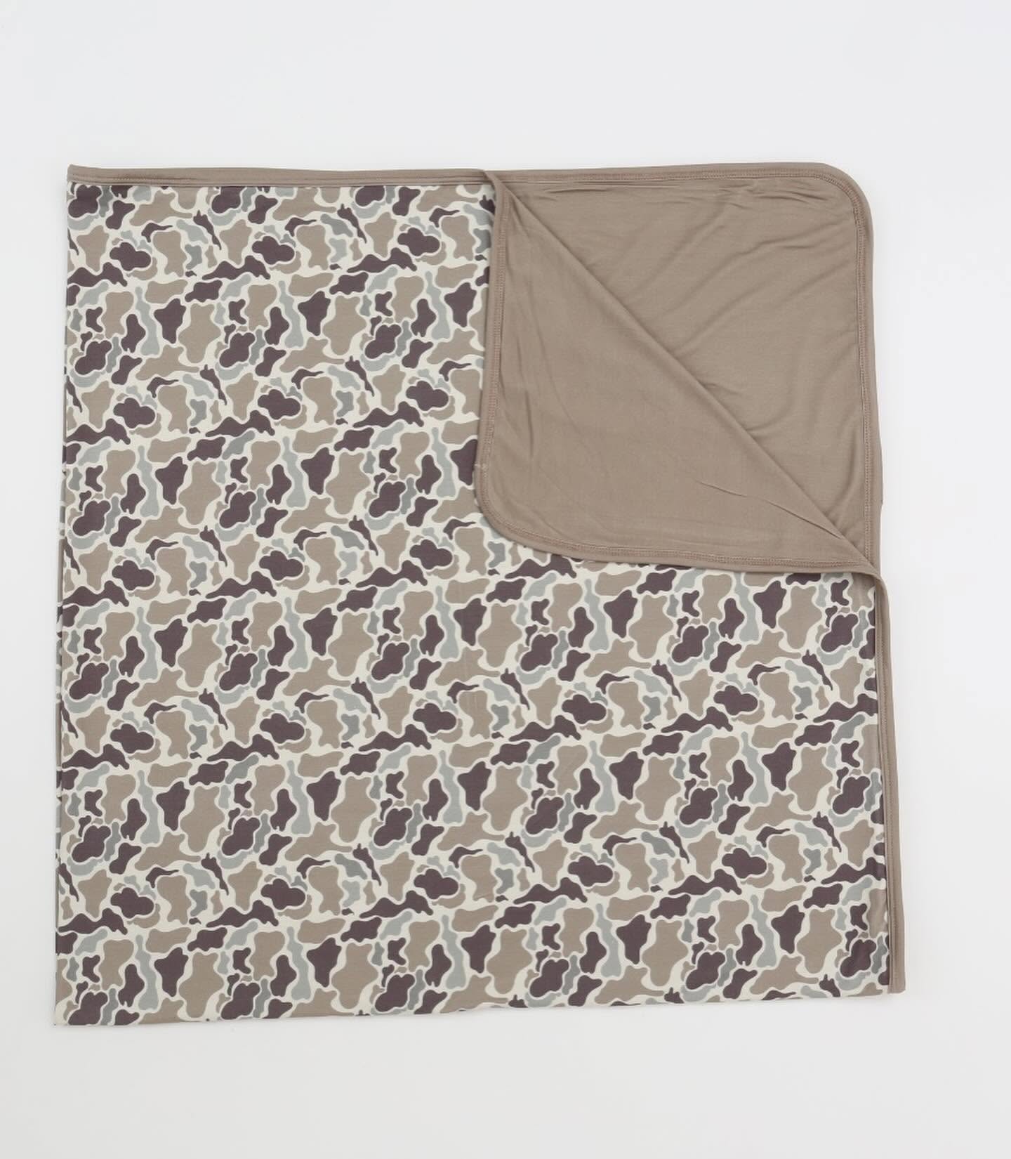 Big Chad Collection Bamboo Blanket - ONE SIZE