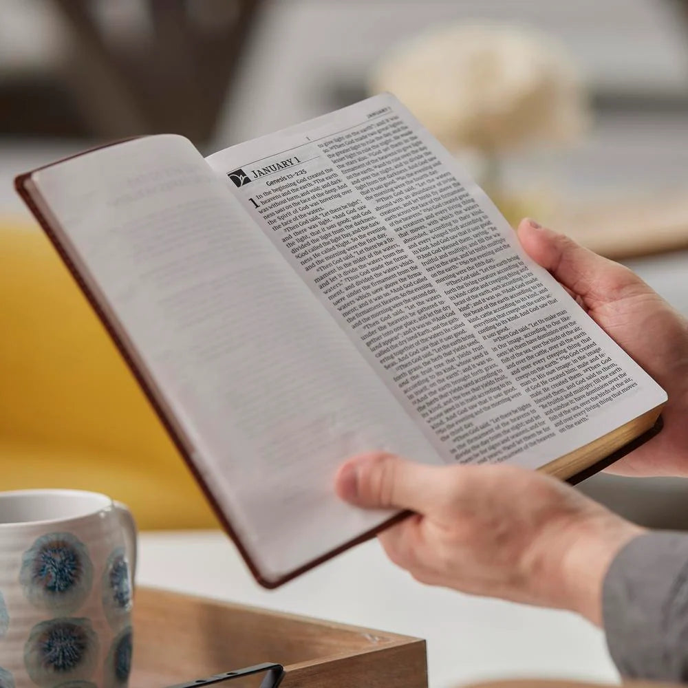 The Everyday Bible NKJV 365 Daily Readings
