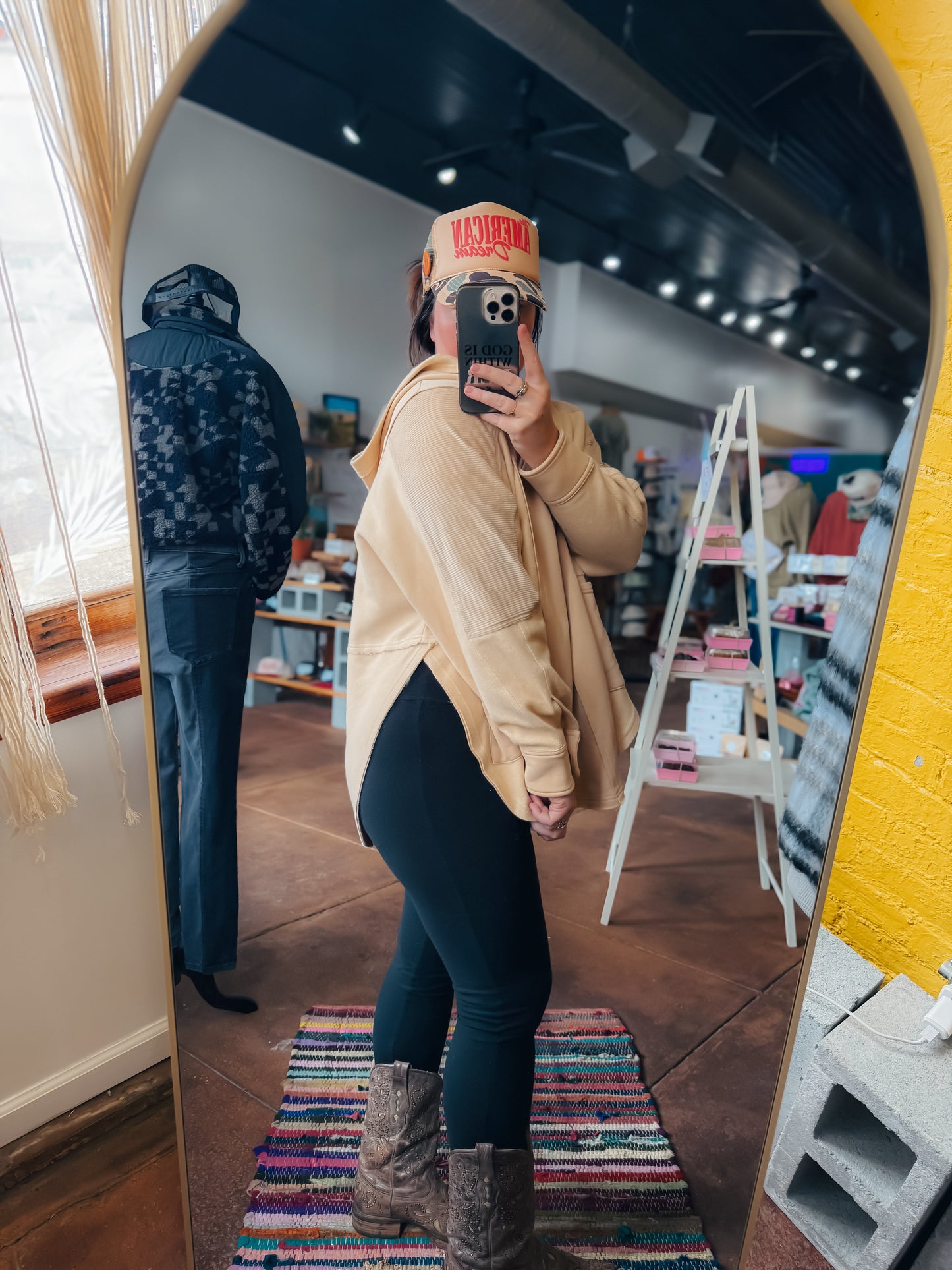 Dove Pullover - OAT